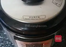 Illustration of how to make white cut beef tendon 3