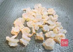 Low-fat and low-calorie ~ cucumber and fungus Illustration of how to make scrambled eggs 6