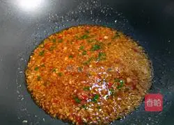 Illustration of how to make steamed shrimp with garlic vermicelli 8