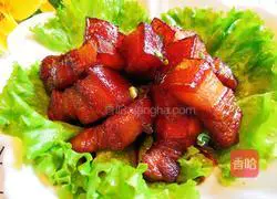 Illustration of how to make braised pork 1