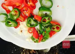 Illustration of how to stir-fry sea cucumber 9