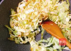 Shanghai Borscht Recipe Illustration 18