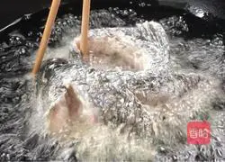 Illustration of how to make crispy fish with chopped pepper 5