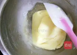 Yellow Peach Cream Puffs Recipe Illustration 5