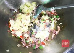 Illustration of how to make bacon mashed potatoes 9