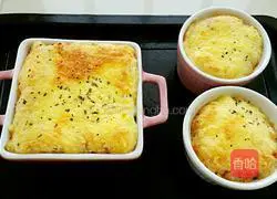 Cheese Baked Mashed Potatoes Recipe Illustration 12