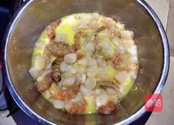 Illustration of how to make scallop soup 1