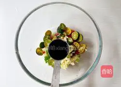 Illustration of how to make Thai-style cold scallops 4