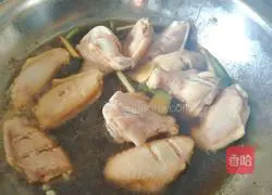 Illustration of how to make Coke Chicken Wings 5