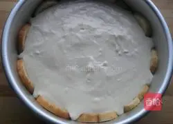 Illustration of how to make cake roll cheese mousse 15