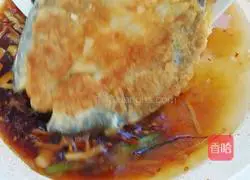 Illustration of how to cook yellow croaker in pot 11