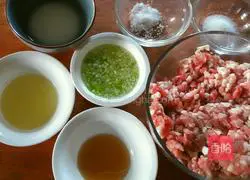 Illustration of how to make braised crab meat and lion head 7