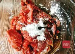 Illustration of how to make stir-fried beef 1