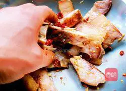 Illustration of Double Steaming of Cured Meat 12