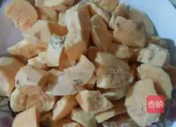 Less-oil shredded sweet potatoes Illustration of how to do it 2