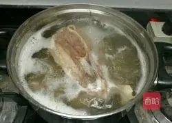 Illustration of making your own hand-caught mutton 4