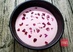 Rose Petal Mousse Cake Recipe Illustration 11