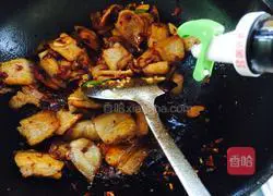 Illustration of twice-cooked pork 10