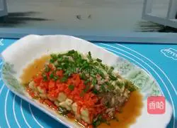 Illustration of steaming eggplant with minced meat 10