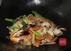 Illustration of how to make fried crabs 5