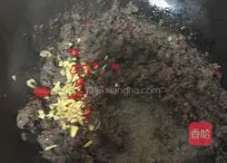 Illustration of how to make eel noodles 4