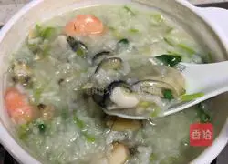 Illustration of how to make seafood porridge 7