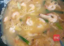 Illustration of how to make boiled shrimp 9