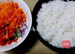 Illustration of Spicy Shredded Pork Fried Rice 1