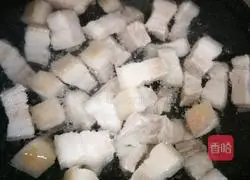 Illustration of how to make beer braised pork 5