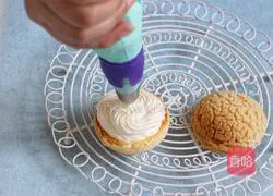 Illustration of how to make puff pastry 15