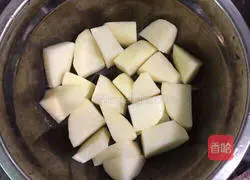 Illustration of how to make steamed pork ribs with rice flour 5