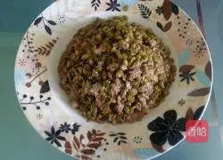 Illustration of how to make minced meat and pickled beans 10