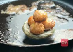 Henry IV Filet Mignon Recipe Illustration 16