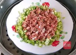 Illustration of how to make steamed celery with minced meat 9