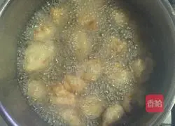 Illustration of how to make chicken popcorn 7