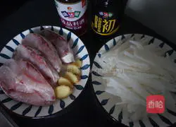 Illustration of how to make fish stew with shredded radish 1