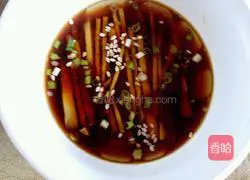 Illustration of how to make oiled crayfish 6