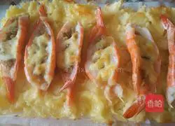 Cheese Shrimp Baked Mashed Potatoes Recipe Illustration 6