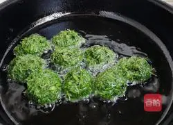 Illustration of how to make aniseed meatballs 7