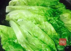 Illustration of how to make lettuce with garlic sauce and oyster sauce 4