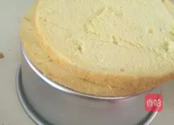 Strawberry mousse 8-inch method illustration 1