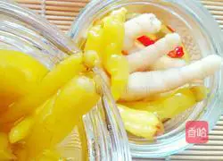 Secret Pickled Pepper Chicken Feet Illustration 14