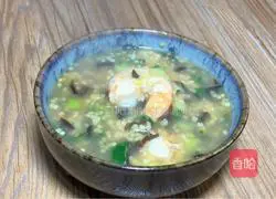 Shrimp and fungus Illustration of how to make millet porridge 11