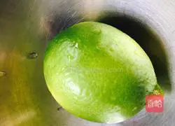 Illustration of how to make Italian tomato sauce 5