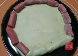 Illustration of how to make ham pizza 7
