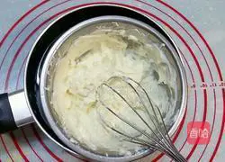 Illustration of how to make matcha mousse cake 6