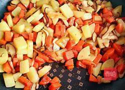 Illustration of how to make braised rice with preserved vegetables and mixed vegetables 8