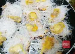 Illustration of how to make vermicelli scallops 8