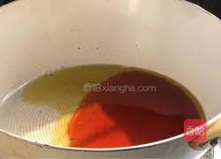 Illustration of how to make cherry shrimp 12