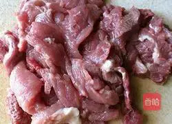 How to make pork stuffed with green onion 1
